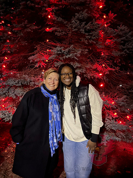 24.12.05 JSE Lighting of the Cardinal Tree 3 - Kaelyn Cox
