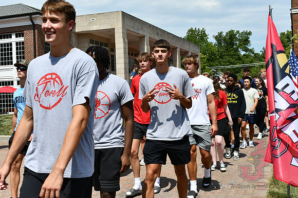 25.08.18 SLE Walk Around the Quad 17