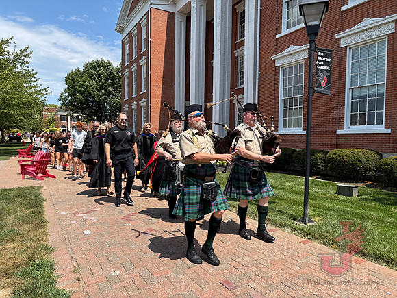 25.08.18 SLE Walk Around the Quad 32