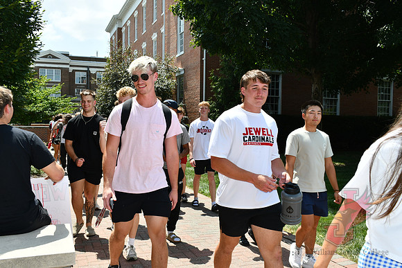 25.08.18 SLE Walk Around the Quad 51