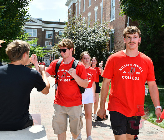 25.08.18 SLE Walk Around the Quad 59