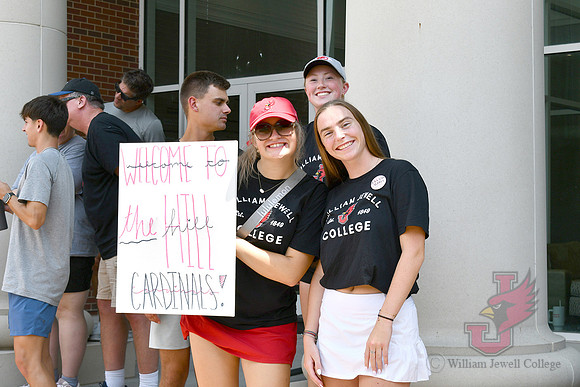25.08.18 SLE Walk Around the Quad 63