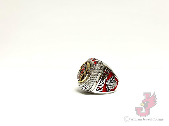 24.10.19 JSE Halftime - Basketball Conference Ring Ceremony 5