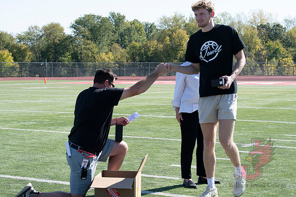 24.10.19 JSE Halftime - Basketball Conference Ring Ceremony 12