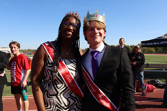 24.10.19 SLE Halftime - Homecoming Court 30