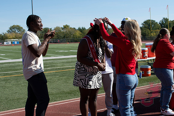 24.10.19 SLE Halftime - Homecoming Court 26
