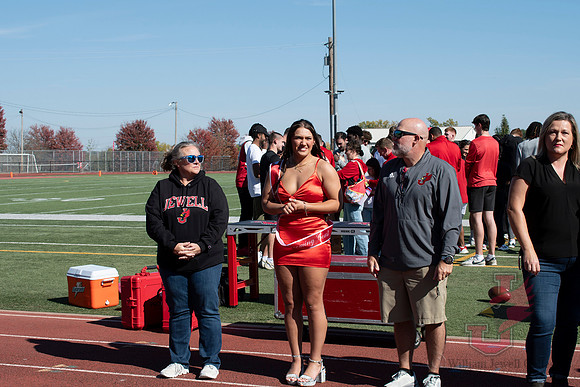24.10.19 SLE Halftime - Homecoming Court 21