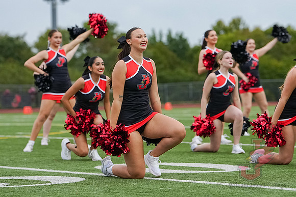 25.10.18 JSE Homecoming Game, Fans 36