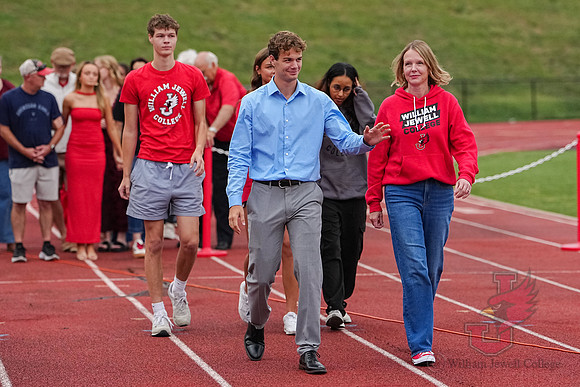 25.10.18 SLE Homecoming Court 12 Ian Lewis