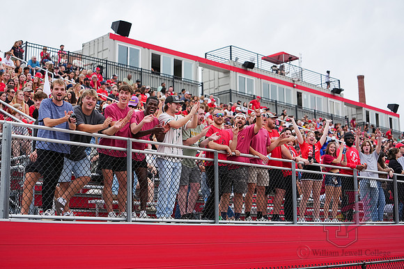 25.10.18 JSE Homecoming Game, Fans 1