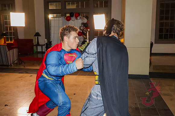 25.10.13 SLE Homecoming Met Gala 46B