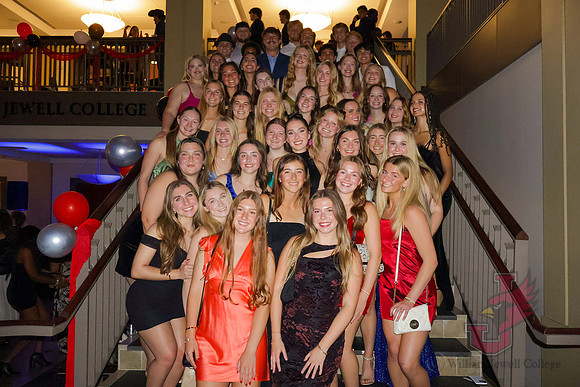 25.10.13 SLE Homecoming Met Gala 62