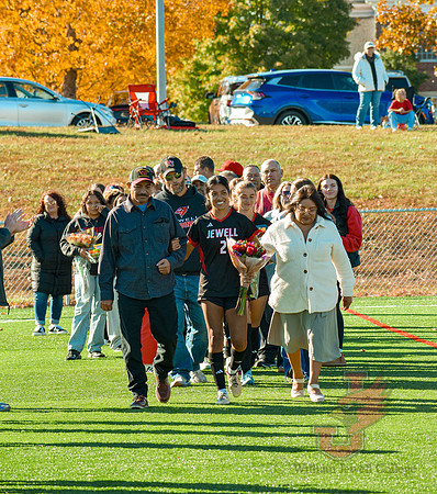 25.11.02 ATH WSOC Senior Day1