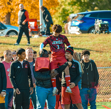 25.11.02 ATH MSOC Senior Day1