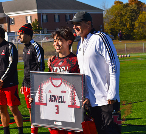 25.11.02 ATH MSOC Senior Day4