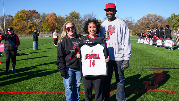 25.11.02 ATH WSOC V UMSL45