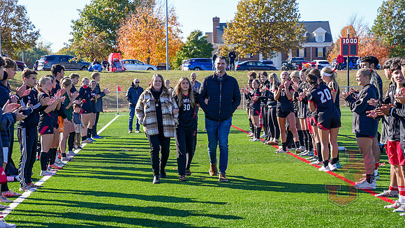25.11.02 ATH WSOC V UMSL49