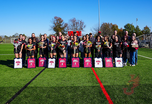 25.11.02 ATH WSOC V UMSL54