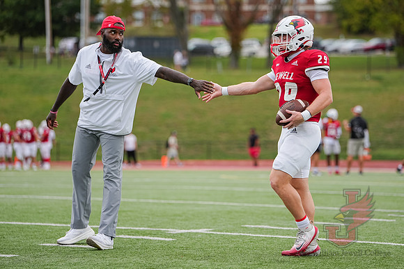 25.10.18 ATH FB V NE State - 15