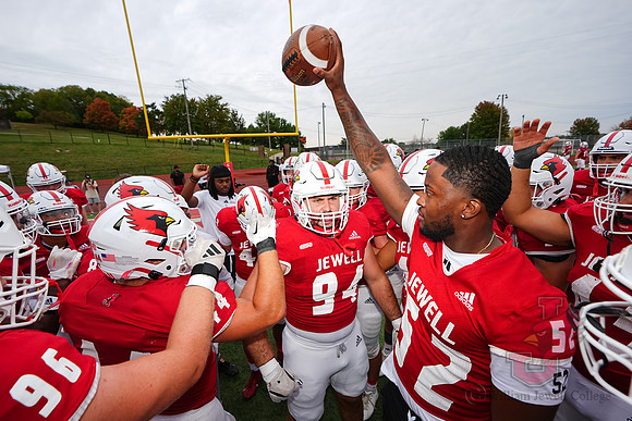 25.10.18 ATH FB V NE State - 21
