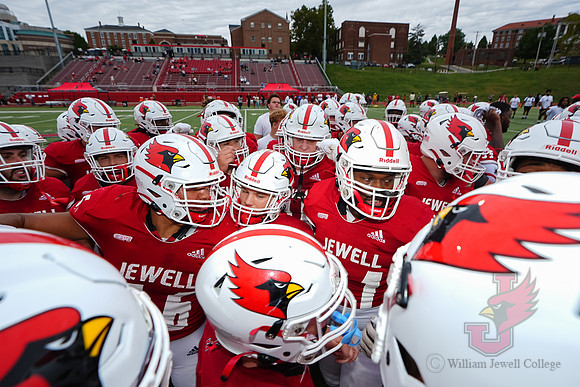 25.10.18 ATH FB V NE State - 38