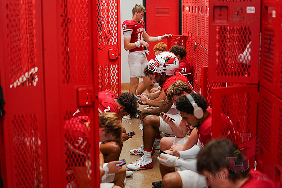 25.10.18 ATH FB V NE State - 47