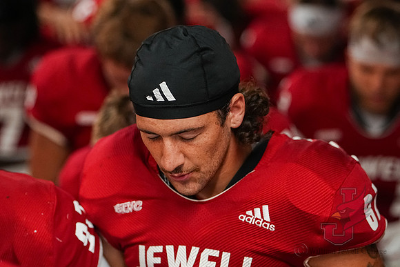 25.10.18 ATH FB V NE State - 68