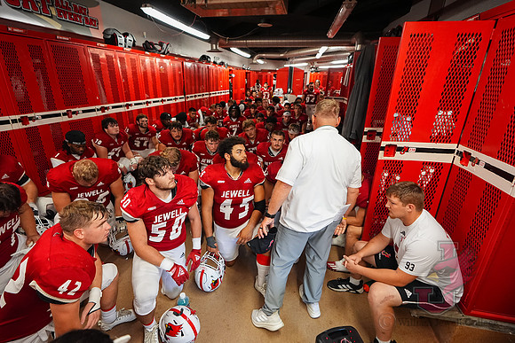 25.10.18 ATH FB V NE State - 73