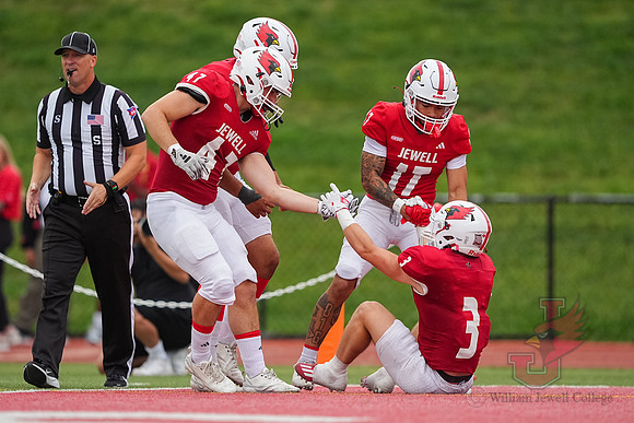 25.10.18 ATH FB V NE State - 210