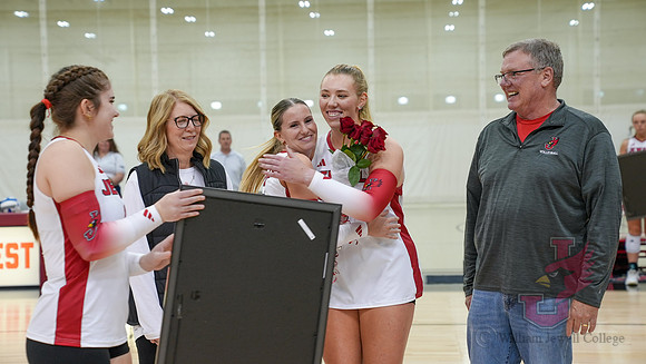 25.11.07 ATH VB Senior Day-8