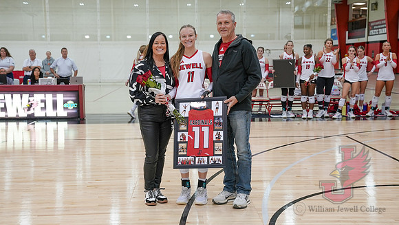 25.11.07 ATH VB Senior Day-13