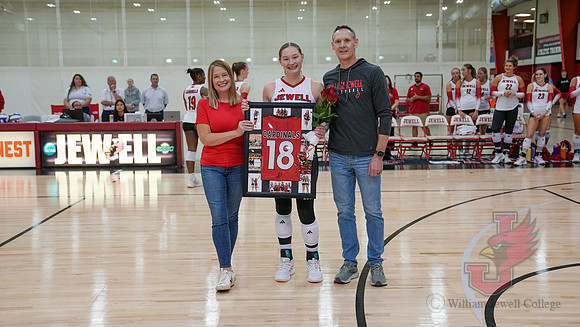 25.11.07 ATH VB Senior Day-16