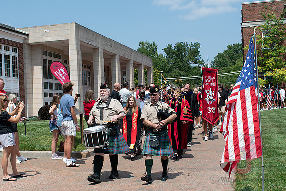 24.08.19 SLE Walk Around the Quad 3