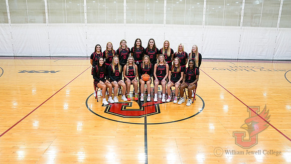 24.09.12 ATH WBB Media Day69
