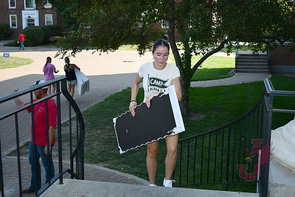 25.08.18 SLE Move In 12