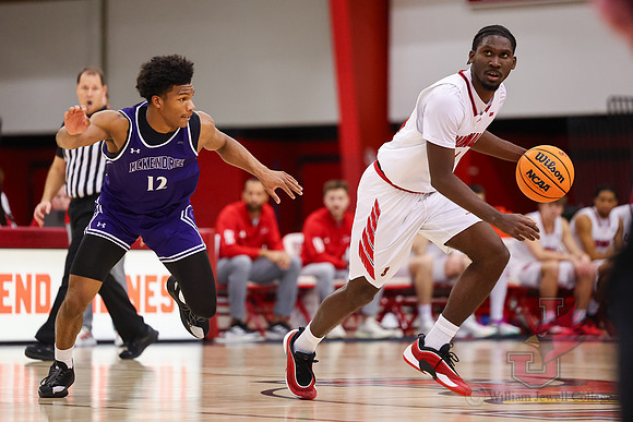 26.01.10 ATH MBB V McKendree63