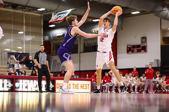 26.01.10 ATH MBB V McKendree70
