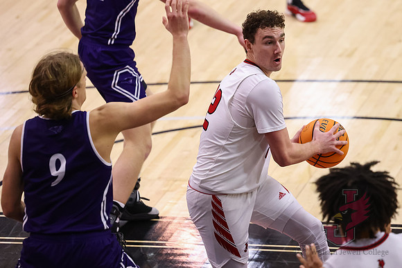 26.01.10 ATH MBB V McKendree77