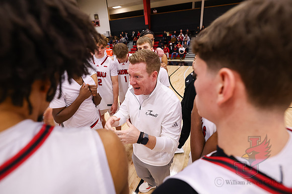 26.01.22 ATH MBB V Upper Iowa19
