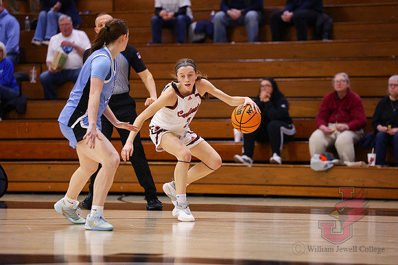 26.01.22 ATH WBB V Upper Iowa19