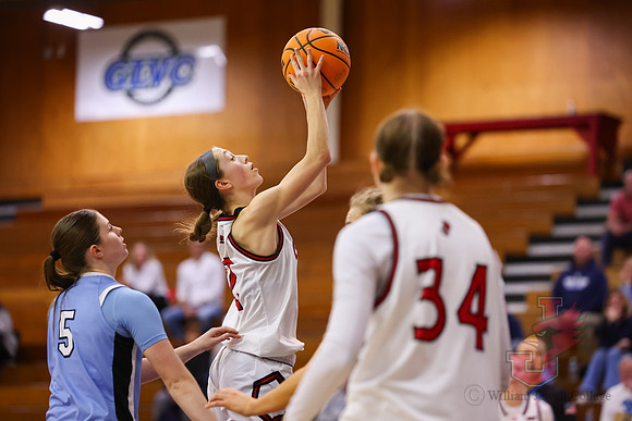 26.01.22 ATH WBB V Upper Iowa25