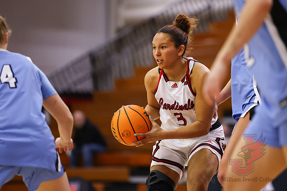 26.01.22 ATH WBB V Upper Iowa23