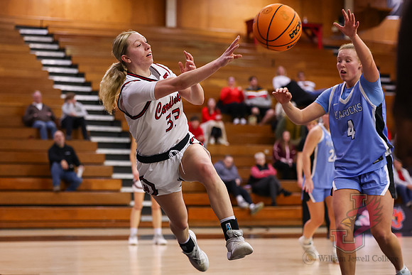 26.01.22 ATH WBB V Upper Iowa42
