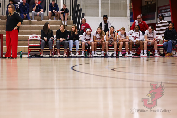 26.01.22 ATH WBB V Upper Iowa51