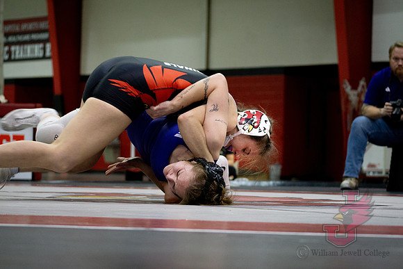 26.01.16 WWRSTL v. Avila24