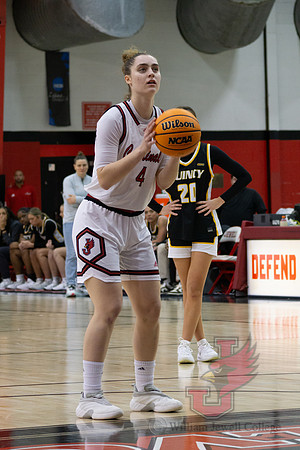 26.01.24 WBB vs Quincy-11