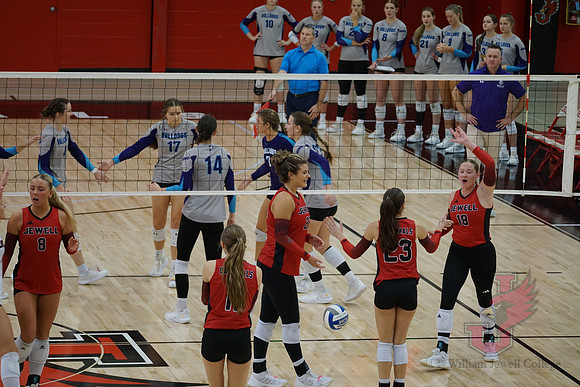 25.10.25 ATH VB V Truman State6