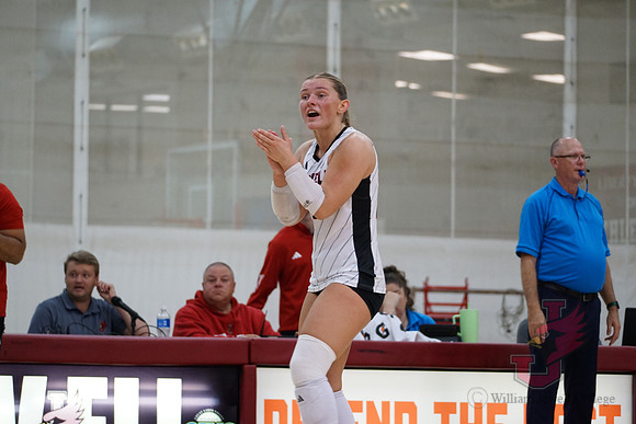 25.10.25 ATH VB V Truman State33