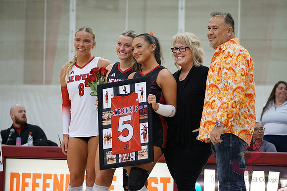 25.11.07 ATH VB Senior Day4