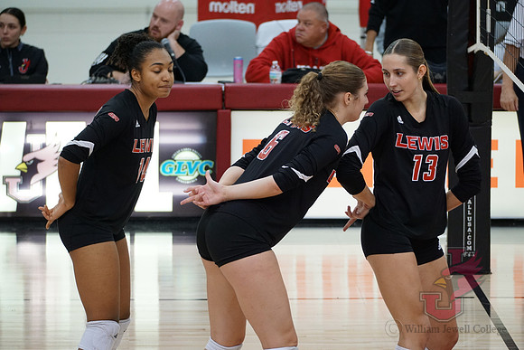 25.11.07 ATH VB Senior Day17